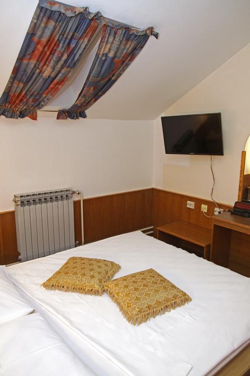 Guest House Royal Čakovec 外观 照片